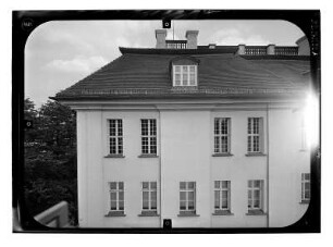 Berlin-Köpenick. Schloß (1677-1681; R. v. Langerfeld). Wasserseite (Teilansicht)