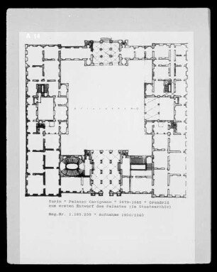 Turin, Palazzo Carignano, erster Entwurf, Grundriss