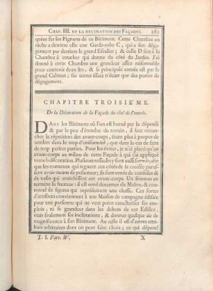 Chapitre Troisie'me. De la Décoration de la Façade du côté de l'entrée.