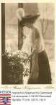 Cecilie Kronprinzessin v. Preußen geb. Prinzessin v. Mecklenburg-Schwerin (1886-1954) / Porträt, an Fenster stehend, Kniestück