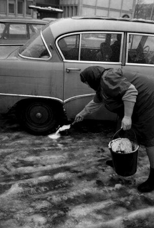 Autofahren im Winter.