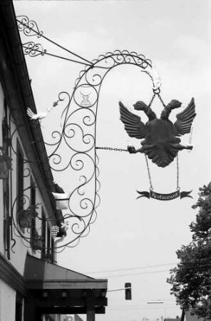 Appenweier: Aushängeschild "Schwarzer Adler"