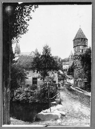 An der Stadtmauer in Fritzlar