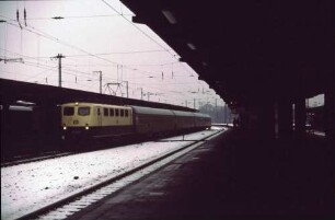 Wanne-Eickel Hbf. Lok 141 443 Nahverkehrszug UIC-X-Wagen