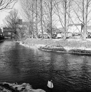 Trave: Stadtarm: links Zufluss der Trave: Blick nach Osten: Winterbild
