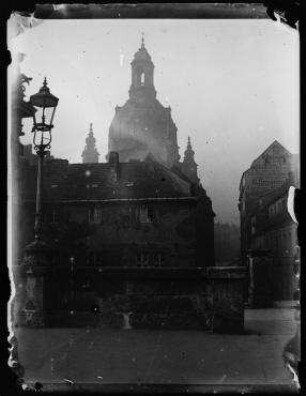 Ohne Titel (Dresden, Blick von den Brühlschen Terassen auf die Frauenkirche)