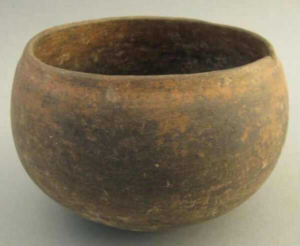 Clay vessel