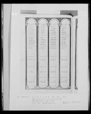 Ms. 363 (Evangeliar aus Averbode) — Ms. 363 (Evangeliar aus Averbode), Folio 9versoBuchseite