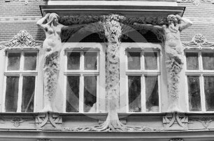 Karyatiden am Wohnhaus Smilšu iela 2 (Sandstraße) in Riga
