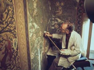 Restaurator bei der Arbeit auf der Wartburg, Eisenach