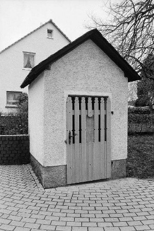 Heiligenhäuschen (Heiligenhäuschen); Oberursel, An der Friedenslinde
