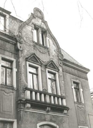 Dresden-Trachenberge, Weinbergstraße 53. Villa (1904). Mittelrisalit