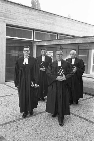 Ordination des Pfarrkandidaten Ludwig Schmidt in der Lukaskirche.