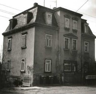 Dresden-Klotzsche, Hauptstraße 41. Wohnhaus. Straßenansicht