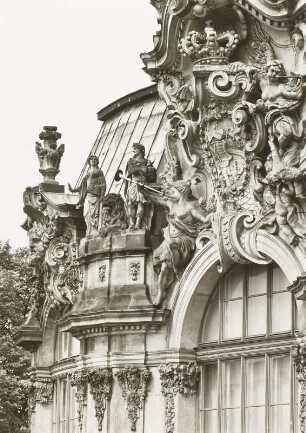 Wallpavillon