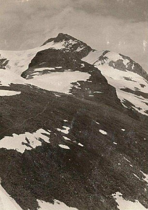 Hohe Tauern/Österreich. Blick von der Hannoverhütte zur Arnoldhöhe