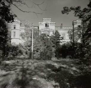 Schloß (Ruine)