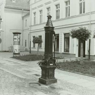 Wasserpumpe : Deutschland, Berlin, Wasserpumpe