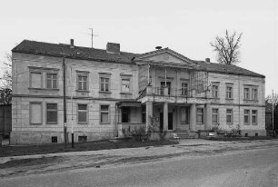 Gnewikow, Neuruppin, Gutsstraße 24