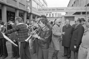 Patenschaft der Stadt Karlsruhe für die ARD-Fernsehlotterie 1977 "Ein Platz an der Sonne"