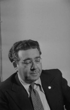 Porträtaufnahmen von Staatssekretär Dr. Leo Zuckermann : Porträt des Staatssekretärs Dr. Leo Zuckermann
