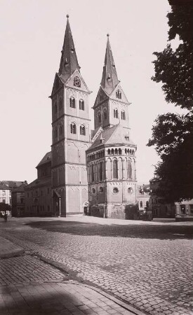 Boppard, Basilika St. Severus : Boppard. St. Severus. Ansicht von Südosten