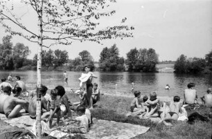 Badebetrieb am Baggersee in der Fritschlach.