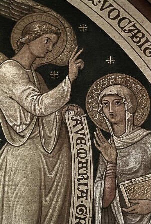 Südwand: Verkündigung an Maria und thronendes Christuskind