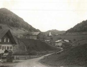 Tiefenbach, Blick zur Kirche