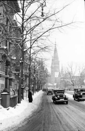 Berlin: Budapester Straße mit Gedächtniskirche Ecke Kurfürstenstraße