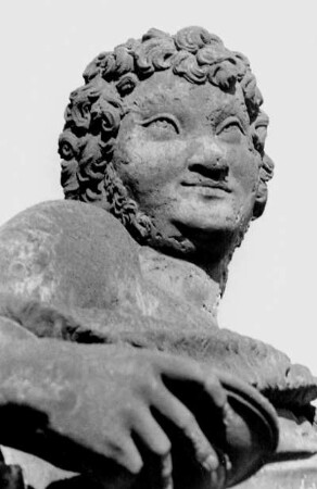 Röhrsdorf, Schloss, Bacchus vor der Orangerie, Detail