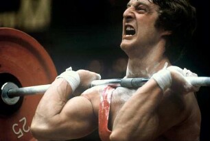 Sowjetunion. Moskau. Olympische Sommerspiele 1980. Zähes Ringen beim Gewichtheben // Tough struggling during weight lifting