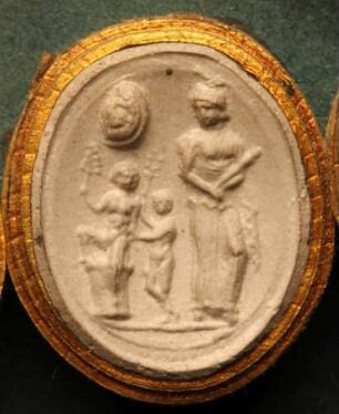 Minerva (Athena) Alcides mit einer Keule, daneben zwei Jünglinge (Daktyliothek, Supplement)