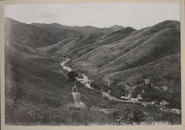 Blick auf das Mgeta-Tal; Uluguru-Gebirge „Karolinenberg“