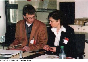 Dr. Karl Wilhelm Geck im Gespräch mit Doris Ander-Donath (SLUB Dresden)