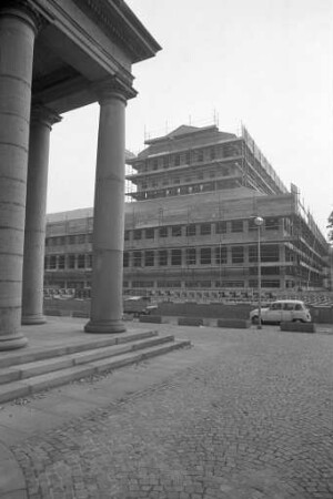 Badische Landesbibliothek. Richtfest für den 1. Bauabschnitt des Neubaus in der Erbprinzenstraße 15