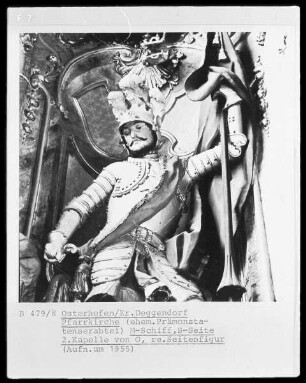 Statue