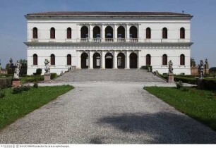 Villa Garzoni-Michiel, Hauptgebäude