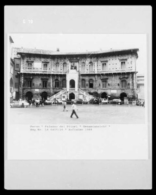 Palazzo dei Priori & Municipio & Palazzo Comunale