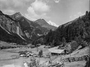 Großglockner : Dorf und Felder am Fuße des Großglockner