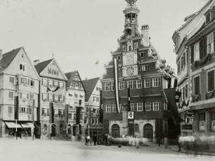Esslingen, Markt : Esslingen. Markt. Südseite mit Altem Rathaus (H. Schickhardt)