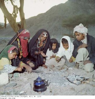 Familie am Feuer - Sinai - Familie Salem