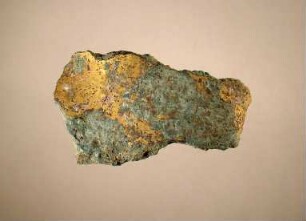 Vergoldetes Fragment einer Bronzestatue