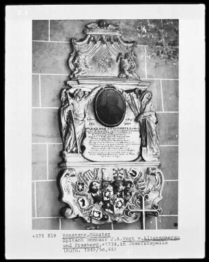 Epitaph des Domhheren J. A. Vogt von Altensumerau nund Prasberg