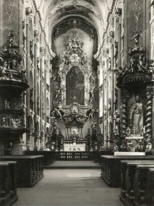 Prag. Kirche St. Jakob (1700). Blick zum Altar