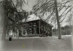 Ilmenau, Jagdhaus Gabelbach : Ilmenau. Jagdhaus Gabelbach. Winteraufnahme, Eingangsseite