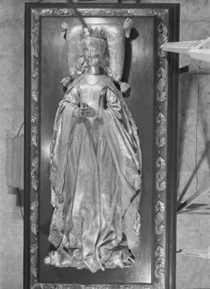 Grabmal der Maria von Burgund (+ 1482) — Liegefigur