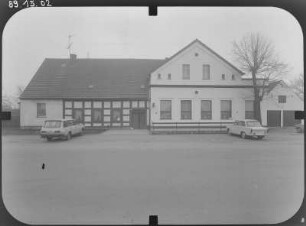 Saßleben (Calau-Saßleben), Calauer Straße 1. Gasthaus "Zur Rose" (um 1720). Straßenfront
