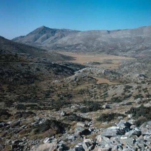 Kreta. Der Nida-Kampos, 1370m, auf der Südost-Seite des Psilositis, 2456m