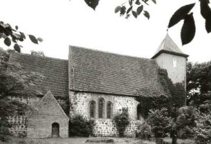 Pastin-Gägelow. Dorfkirche Gägelow. M. 13. Jh. Ansicht von Nord